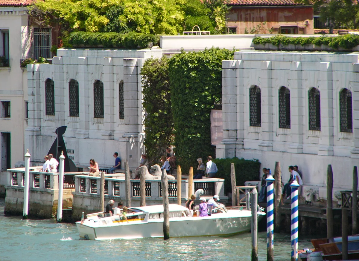 PI5DAE~2 - CopyPeggy Guggenheim Museum